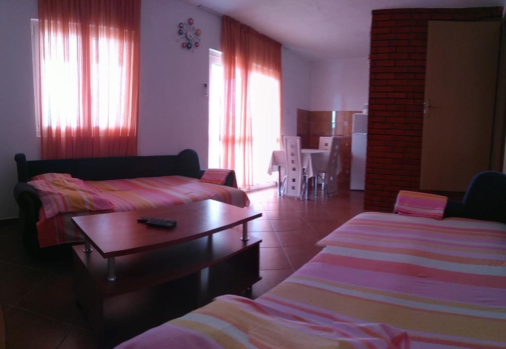 Apartmani Vujicic Bar Εξωτερικό φωτογραφία
